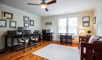 901 McCollum Dr, Bentonville, AR 72712