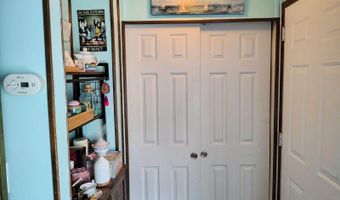 15 E St, Bangor, ME 04401