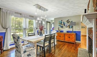 138 Jenckes Hill Rd, Lincoln, RI 02865
