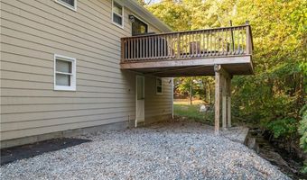 25 Manville Hill Rd, Cumberland, RI 02864