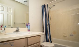 1004 Sheep Herder Ln, Big Timber, MT 59011
