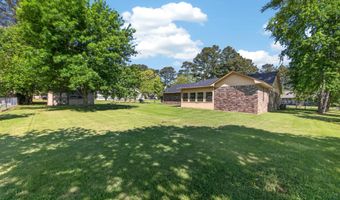 2101 Kamak Dr, Beebe, AR 72012