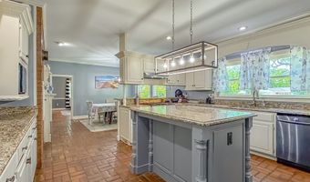 2107 Hughes St, Bainbridge, GA 39819