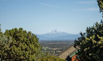 3352 NW Windwood Way, Bend, OR 97703