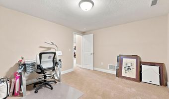 2098 County Road 66, Auburn, IN 46706