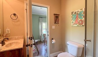 1311 Harmon Rd, Batesville, MS 38606
