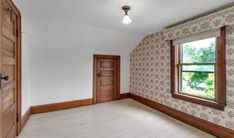 158 Mill St, Amherst, NY 14221