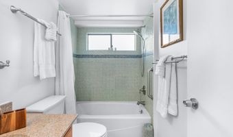 75-5719 ALII Dr 411, Kailua Kona, HI 96740