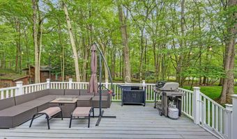 108 Tall Oak Rd, Albrightsville, PA 18210