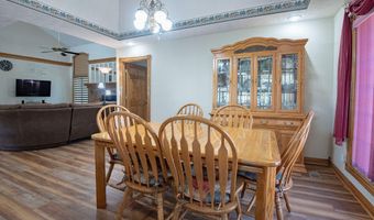 4181 N Farm Road 35, Ash Grove, MO 65604
