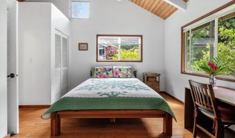 630 Hoolawa Rd, Haiku, HI 96708