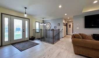 758 Drumlin Dr, Kewaskum, WI 53040