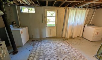 1494 Hilton Dr, Akron, OH 44313