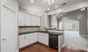 5362 Manor View Dr NW 12, Acworth, GA 30101