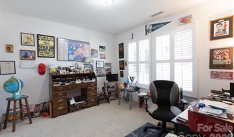 627 Smokehouse Ln, Albemarle, NC 28001