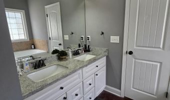 305 Flagstone Dr, Brandon, MS 39042