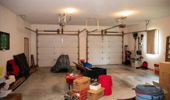 105 Firefly Ct, Altamont, MO 64620