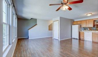 1062 10th Ave NW, Altoona, IA 50009