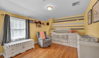 7 Beechwood Cir, Cromwell, CT 06416