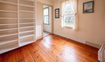 25 S Main St, Belchertown, MA 01007
