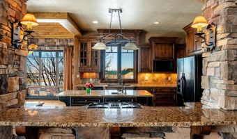 8 Funny Bird Ln, Buffalo, WY 82834