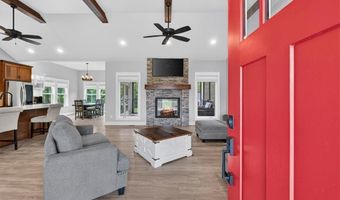 803 NE Lakota Dr, Adrian, MO 64720
