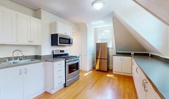 12 Bigelow Cir 3, Boston, MA 02135