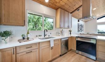 2927 Lawrence Ln, Escondido, CA 92025