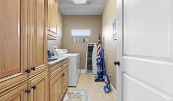 4069 Madagascar St, Bay St. Louis, MS 39520