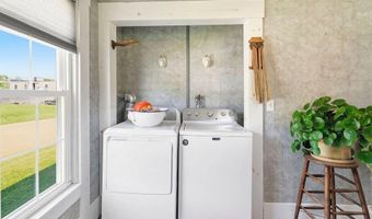2 West Rd, Abbot, ME 04406