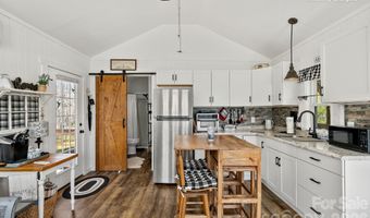 46 S Kimiko Ln, Balsam Grove, NC 28708