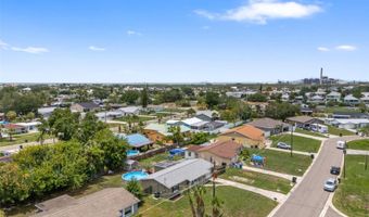 6324 FLORIDA Cir W, Apollo Beach, FL 33572