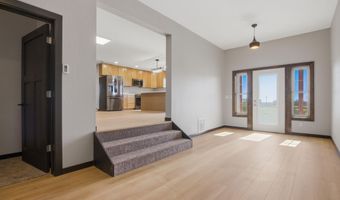 12869 387th Ave, Aberdeen, SD 57401