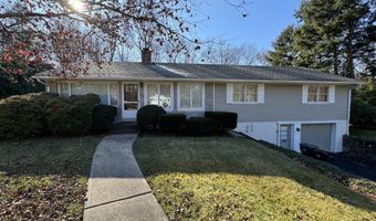 269 Greenbriar Dr, Cheshire, CT 06410