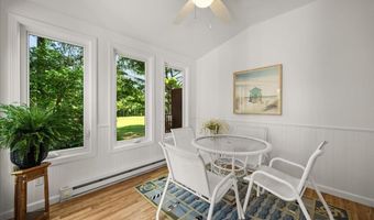 9 Blue Meadow Ct 9, Bourne, MA 02532