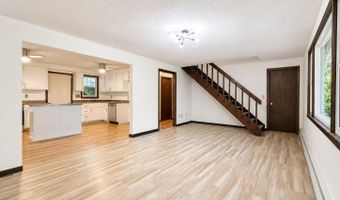 112 Ambler Rd, Bristol, CT 06010