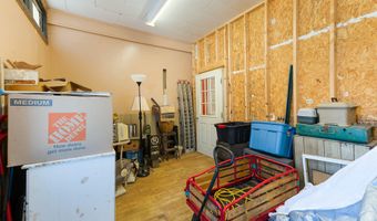 101 Leeman Hwy, Bath, ME 04530