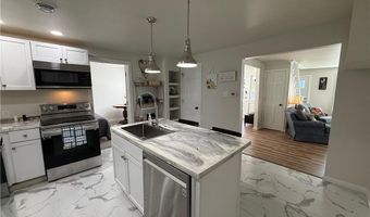 1017 N 10th St, Atchison, KS 66002