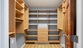 6354 Shenandoah Ave, Allen Park, MI 48101