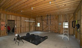 90 Taylor Ln, Alderson, WV 24910
