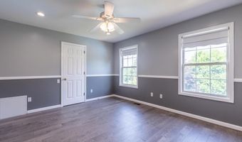 1 SALINA Ct, Hockessin, DE 19707
