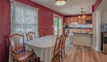 2077 Daniels Ave, Akron, OH 44312