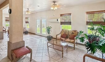 808 E Chapman Rd, Carlsbad, NM 88220