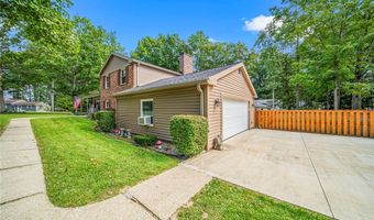 4234 Caylor Ct, Ashtabula, OH 44004