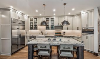 15 Highlands Ln R308, Beaver Creek, CO 81620