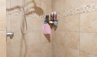 6108 Cornell Dr, Bartlesville, OK 74006
