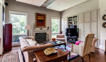 14900 Winnwood Rd, Addison, TX 75254