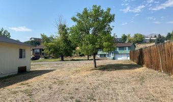 921 S 10th St, Challis, ID 83226