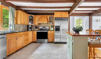 12 Rustic Acres Dr, Glocester, RI 02814