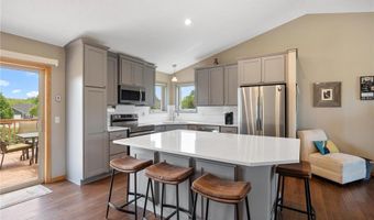 831 Beech Ln S, Annandale, MN 55302